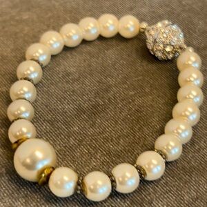Faux pearl crystal rhinestone cubic zirconia magnetic closure bracelet